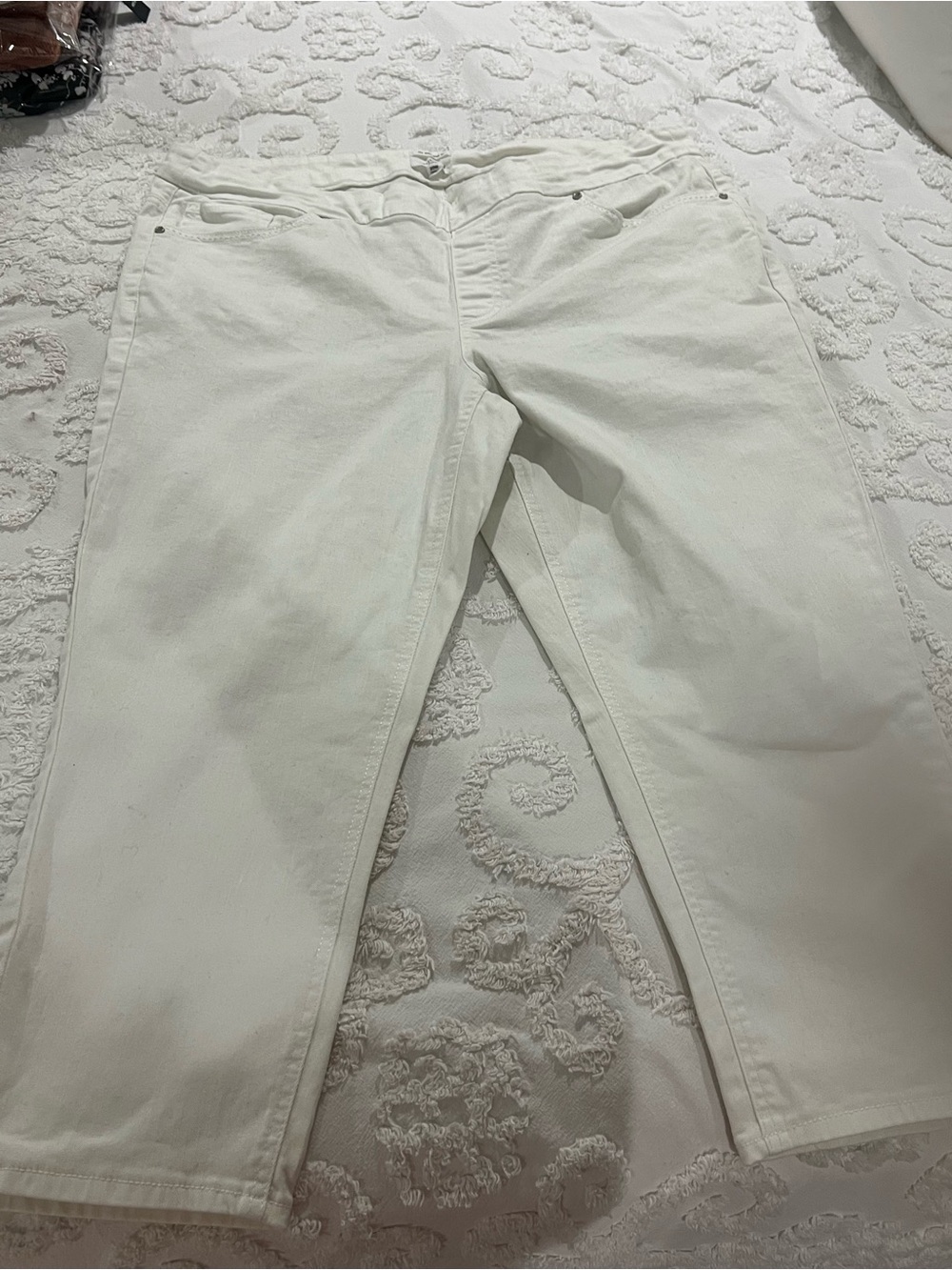 Westbound White Straight-Leg Jeans